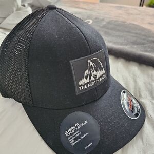 The North Face Black Flexfit Hat with Curved Brim